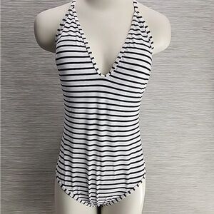 Cupshe Black and White Striped One Piece Swimsuit